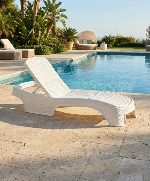 Toptan Lüks Rattan Şezlong Bodrum Beyaz - İstanbul Otel Malzemeleri